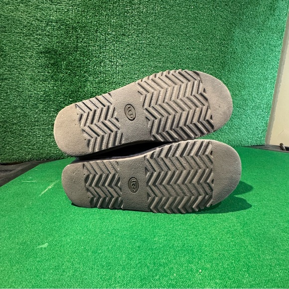 Ugg Australia Bailey Bow 2 Grey Women’s Size 8 - Picture 5 of 5